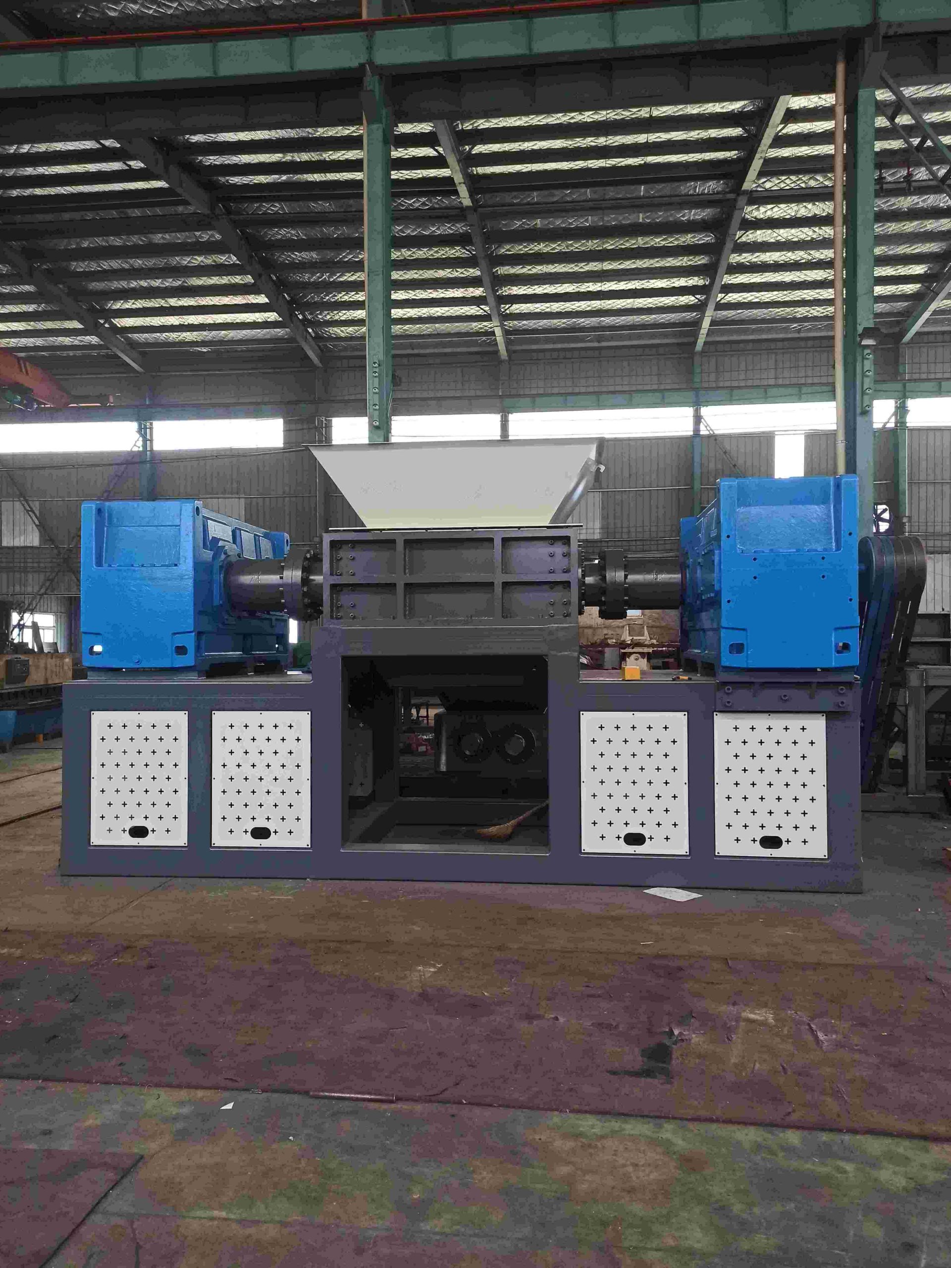 1000-type-double-shaft-shredder-machine-31-scaled